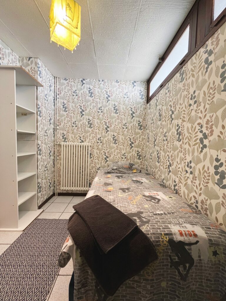 1744186848_VA2361_7_original