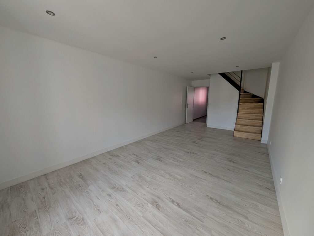 1762780553_VA2438_11_original