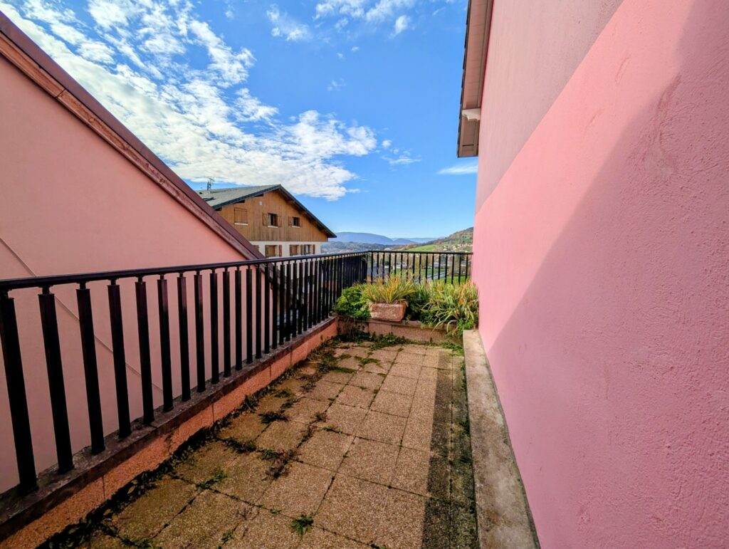 1762780567_VA2438_15_original