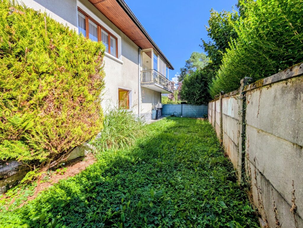 1757578655_VA2432_29_original