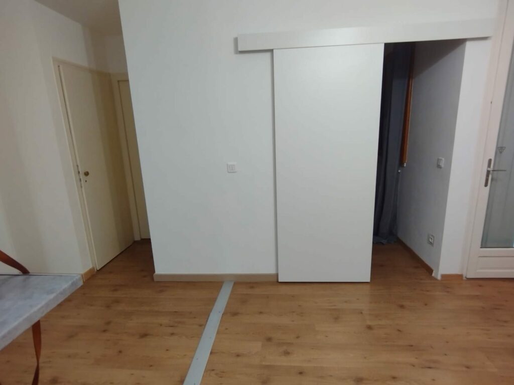 1767628563_LA2456_3_original