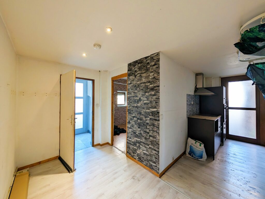 1773228972_VI070_25_original