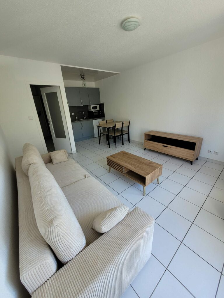 1775636259_LA2500_4_original